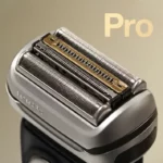 ⁦ماكينة حلاقة Series 9 Pro 9410s سوداء اللون، للاستخدام الجاف أو مع الماء، تأتي مع حامل شحن وعلبة للسفر.⁩ - الصورة ⁦5⁩