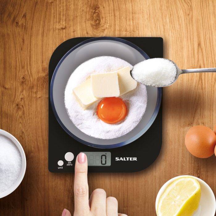 Salter Leaf Digital Kitchen Scale - Black - Image 3