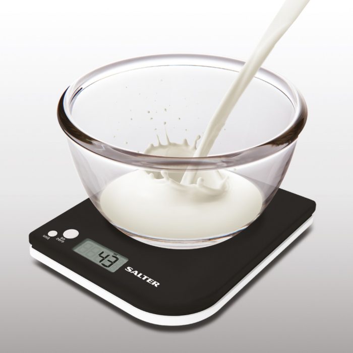 Salter Leaf Digital Kitchen Scale - Black - Image 5
